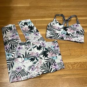 Uniquely Lonra Jane‎ Floral Workout Athletic Set XS/S